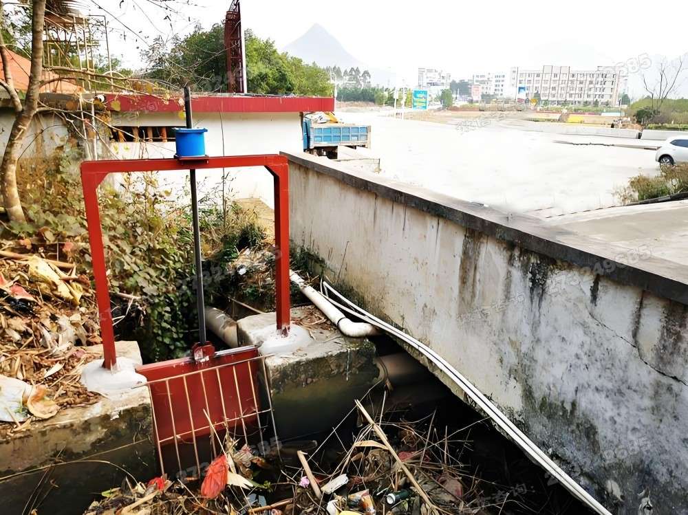 南明排涝渠道闸门