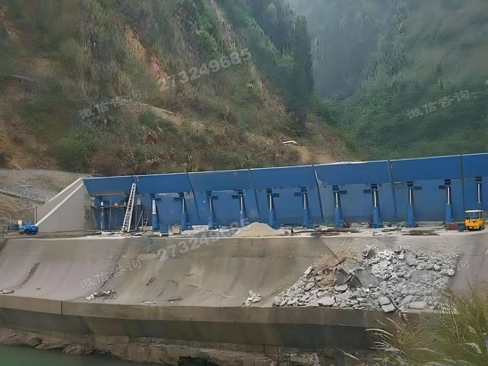 金城江山区河道液压钢坝闸门